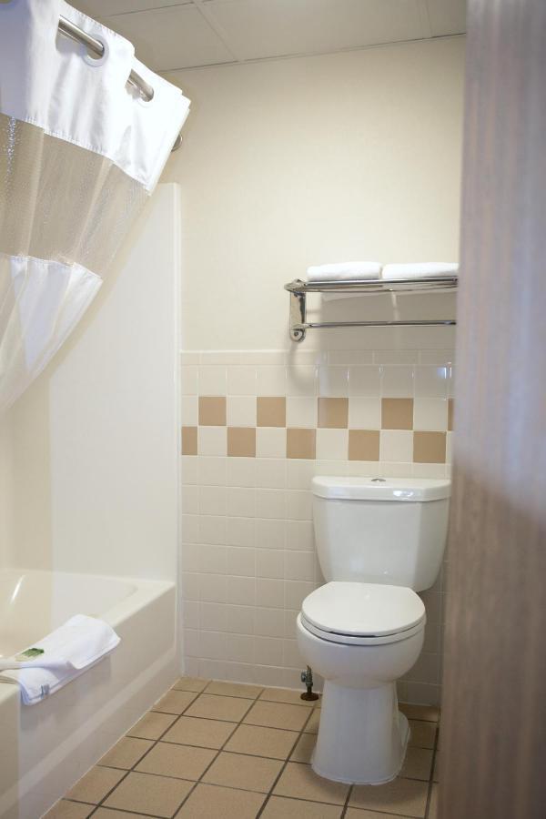 Americinn By Wyndham Event Center Hotel
